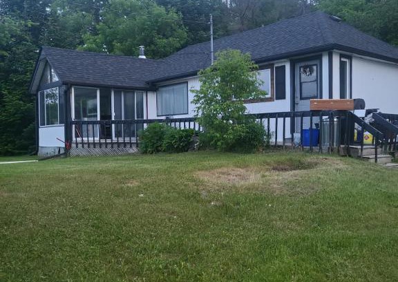 Kinmount Hotel | Burnt River Bungalow