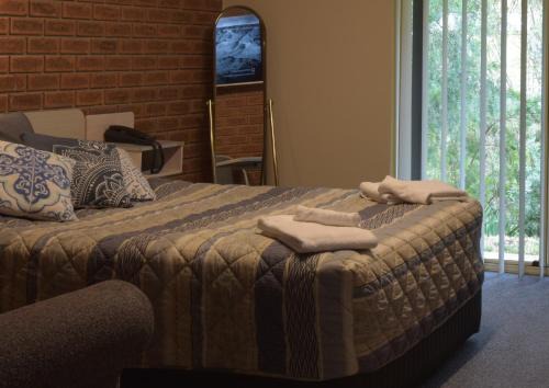 Burra Hotel | Burra Motor Inn