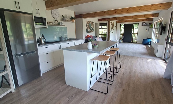Whangarei Apartment | Bush Escape Whangarei