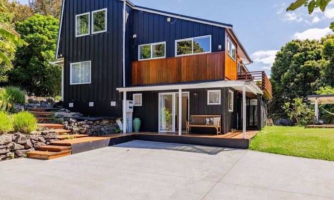 Kerikeri House | Bushview Hideout - Kerikeri Holiday Home