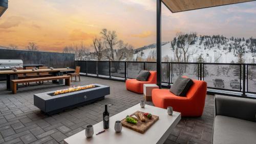 Downtown Steamboat Springs House | Butterfly Lofts - West