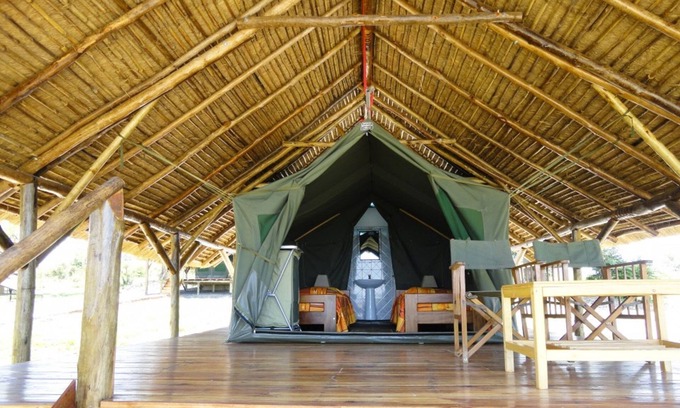 Pakwach Cabin | Bwana Tembo Safari Lodge