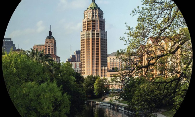 Tobin Hill Villa | By The San Antonio Riverwalk, The Pearl Brewery Center and Downtown San Antonio