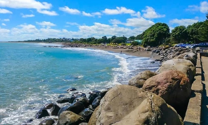 Fitzroy Apartment | By The Sea On Sackville - beachside in Fitzroy