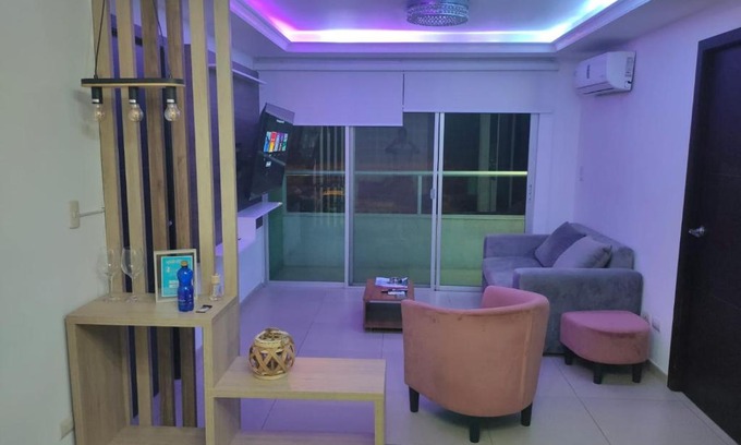 Juan Montalvo Apartment | Cómodo dpto full equipo 2 hab, seguridad y parqueo privado