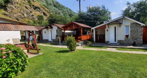 Sasciori Cabin | Căbănuțe Alex