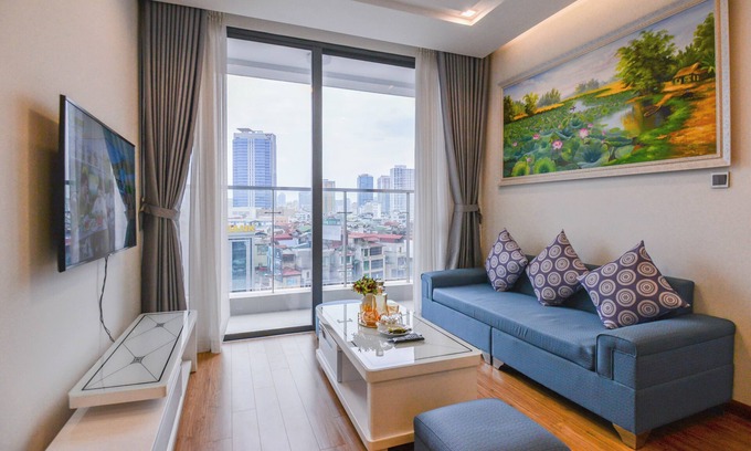 Ngoc Khanh Apartment | căn hộ 2 phòng ngủ ấm áp tại vinhomes metropolis