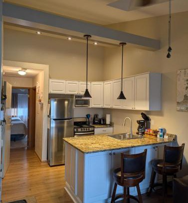 Oak Harbor Apartment | C & D Restawhile