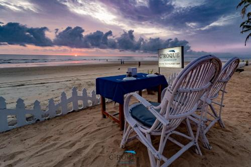 Sernabatim Resort | C Roque Beach Resort