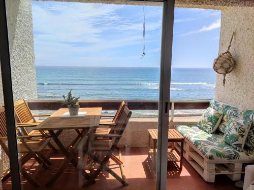 Los Canos de Meca Apartment | Caños de Meca Apartamento frente al mar