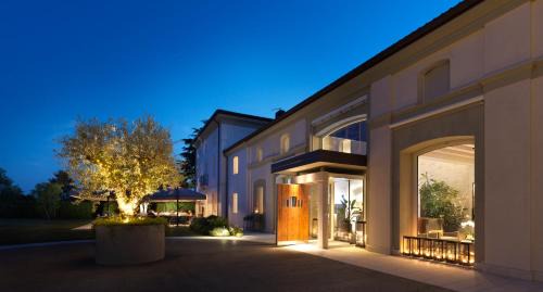 Romano d'Ezzelino Hotel | Ca' Apollonio Heritage