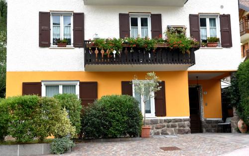 Baselga di Pine Apartment | Ca' del Pettirosso