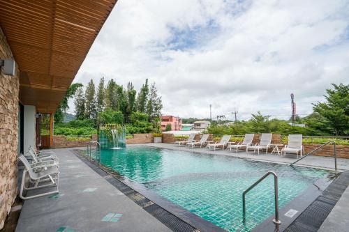Ratsada Hotel | CA Hotel and Residence Phuket - SHA Extra Plus