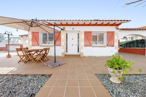 Banyeres del Penedes Ski Chalet | Ca La Lola