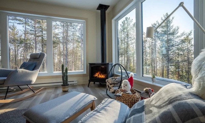 Sainte-Beatrix Ski Chalet | Panoramic view - Spa - Chalet du Cap