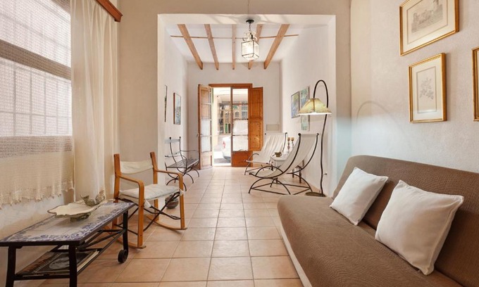 El Arenal House | Ca na Miquela