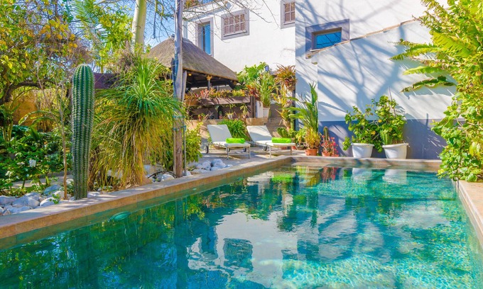 Vilafranca de Bonany Villa | CA S'ESCOLÀ - ADULTS ONLY - Stunning villa with private pool and free WiFi.