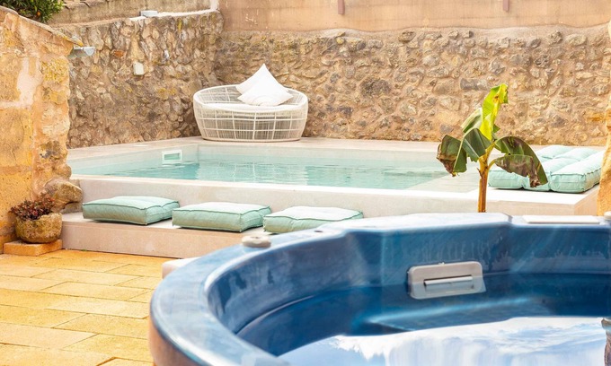 Vilafranca de Bonany Villa | Ca Sa Padrina - Wonderful townhouse with pool in Vilafranca de Bonany