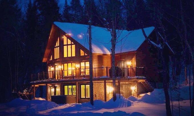 Sainte-Marguerite-du-Lac-Masson Ski Chalet | Chalets Mistral - Lac Walfred