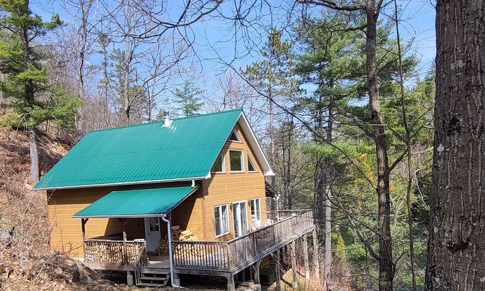 Bouchette Cottage | Lake Roddick aka Grand Lac Rond