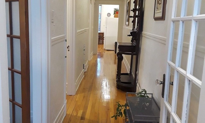 Villeray Apartment | 2 BEDROOM + OFFICE + FAST INTERNET + QUIET, SAFE & FRIENDLY NEIGHBORHOOD!