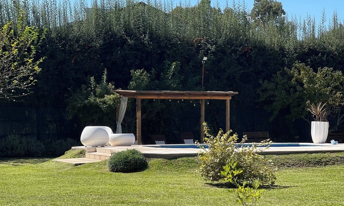 Cuadro Nacional Cabin | Cabaña los Abuelos.aire de Montaña Lugar Para Descansar con Mucha Vegetación