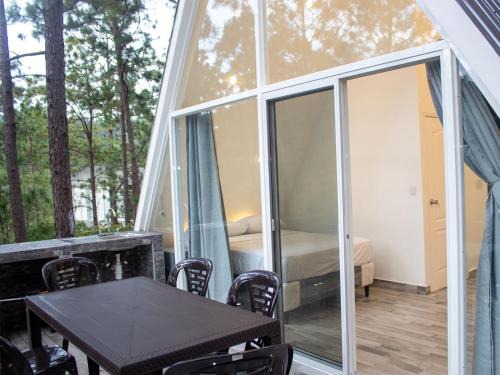 Valle de Angeles Ski Chalet | Cabaña Mónaco