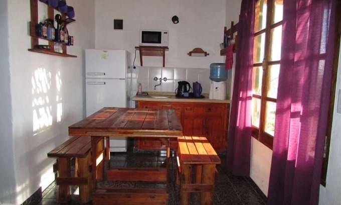 Cuadro Nacional Cabin | Cabaña para 4 personas, con piscina!