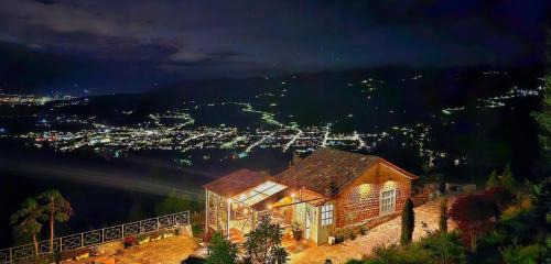 Tibasosa House | Cabaña Shekinah con vista panoramica Tibasosa