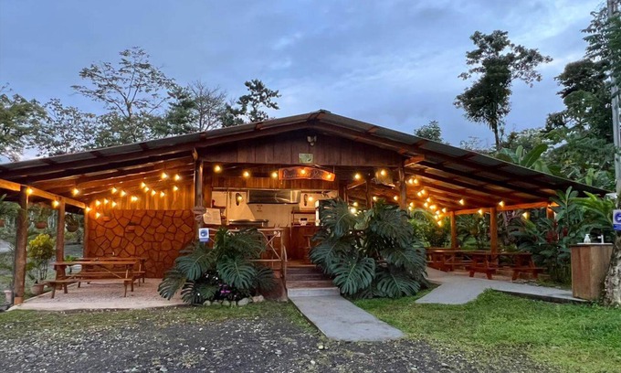 Guayabo Cabin | Cabañas Don Ramiro