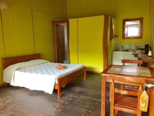 Hanga Roa Cabin | Cabañas Moenga