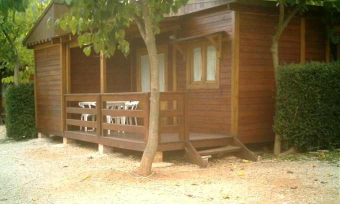 Barx Cabin | Cabañas y Bungalows La Falaguera