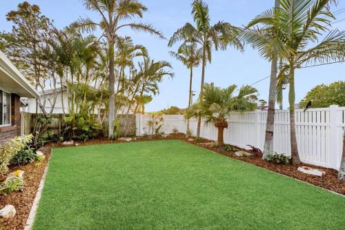 Bogangar House | Caba Bliss - Walk to Cabarita Beach!