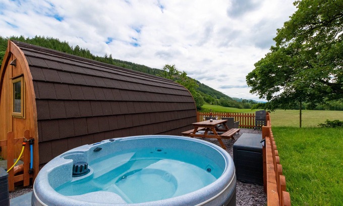 Dinas Mawddwy House | Caban Clyd - One Bedroom House, Sleeps 2