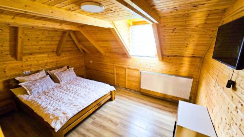 Bistra House | Cabana din Deal