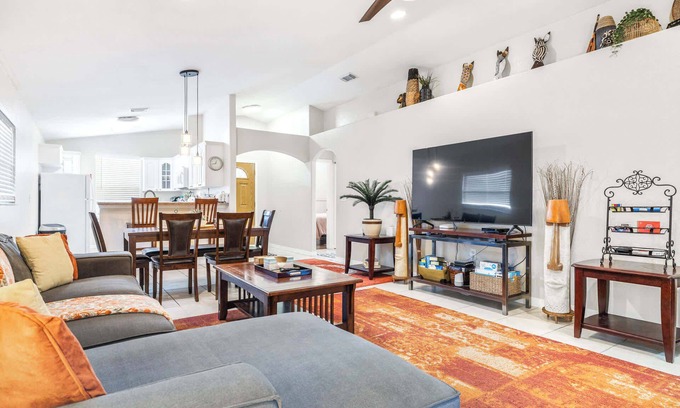 Tampa House | Cabana in Little Havana