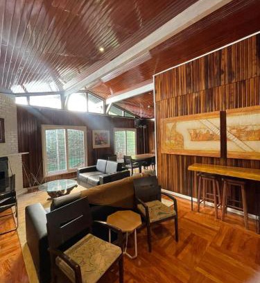 Jardim Nova Suica House | Cabana Inglesa