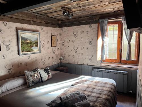 Llivia Apartment | Cabane Du Cerf