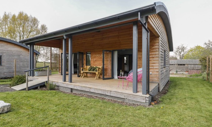 East Pennard Cottage | Cabin ∙ 1 bedroom ∙ 4 guests