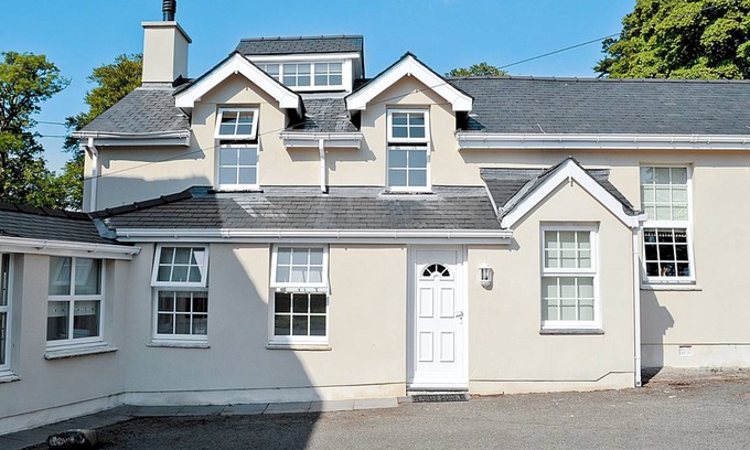 Bont Newydd Cottage | Cabin ∙ 1 bedroom ∙ 2 guests