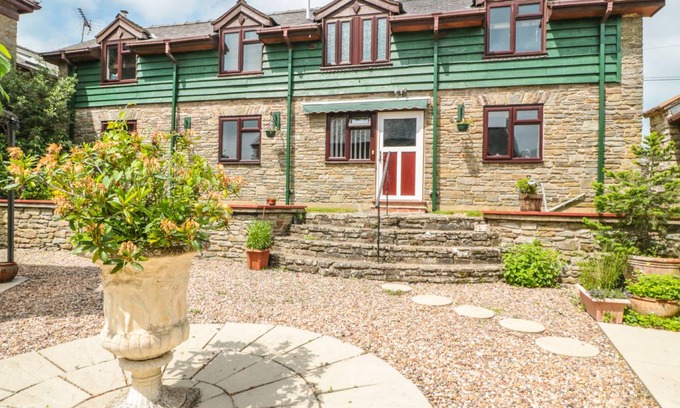 Kington Cottage | Cabin ∙ 1 bedroom ∙ 2 guests
