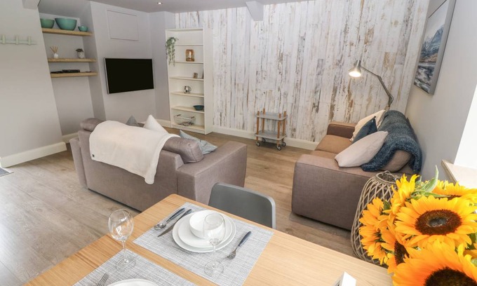 Rhyd-y-clafdy Cottage | Cabin ∙ 1 bedroom ∙ 2 guests