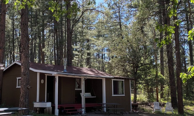 Payson Cabin | Cabin 1 - Sweetheart Deluxe Cabin - Two-room Cabin w/Indoor Jacuzzi