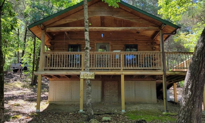 Shell Knob Cabin | Cabin #10-Cozy log cabin nestled in the woods brief walk to Table Rock Lake
