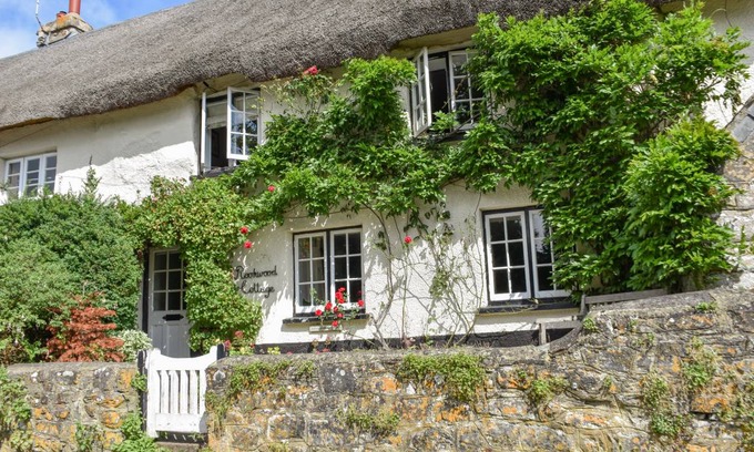 Drewsteignton Cottage | Cabin ∙ 2 bedrooms ∙ 4 guests