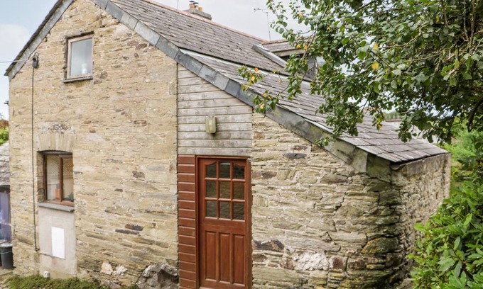 Lostwithiel Cottage | Cabin ∙ 2 bedrooms ∙ 4 guests