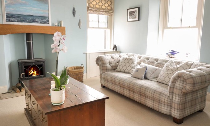 Pittenweem Cottage | Cabin ∙ 2 bedrooms ∙ 4 guests