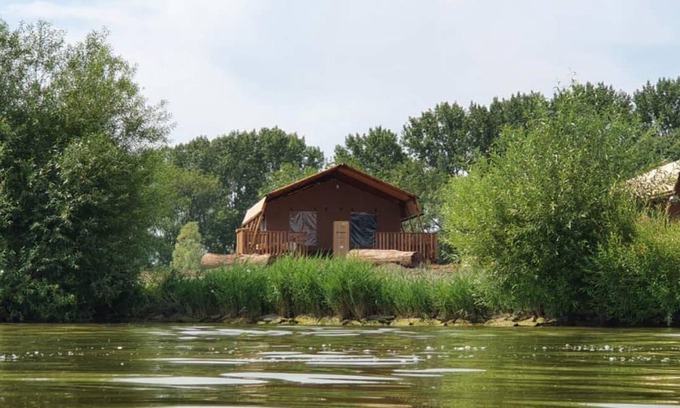 Enkhuizen Cabin | Cabin ∙ 2 bedrooms ∙ 5 guests