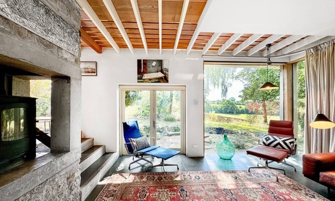 Norton St. Philip Cottage | Cabin ∙ 2 bedrooms ∙ 3 guests