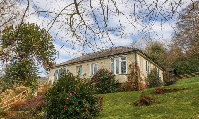 Arthog Cottage | Cabin ∙ 3 bedrooms ∙ 6 guests